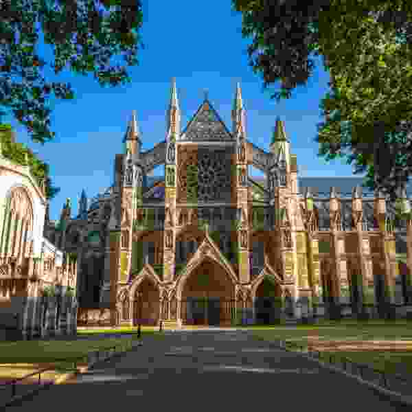 A Journey Through England’s Iconic Cities and Landmarks