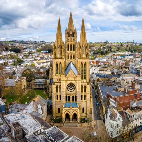 Adventure & Culture in England: A 9-Day Journey Through Iconic Landscapes