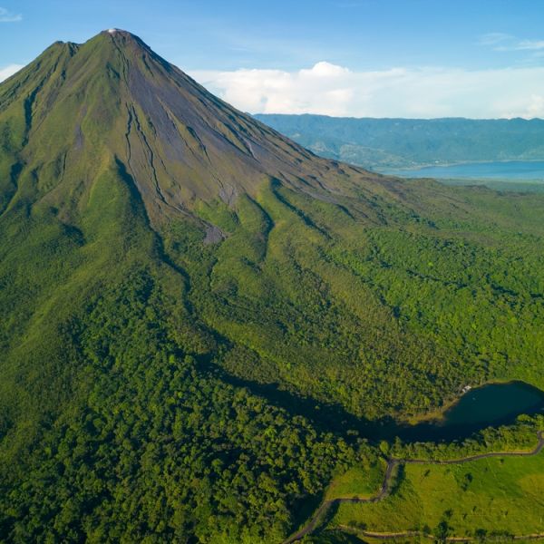 15-Day Nature Lover’s Escape: Costa Rica Adventure from Cloud Forests to Tropical Beaches