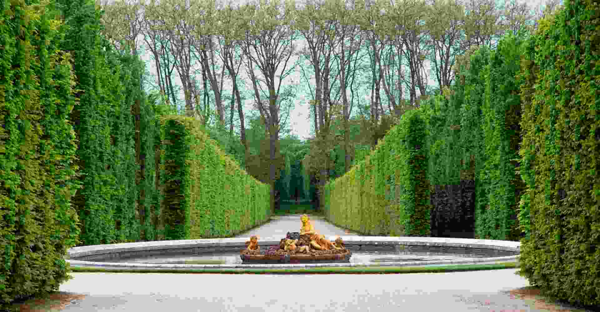 Versailles