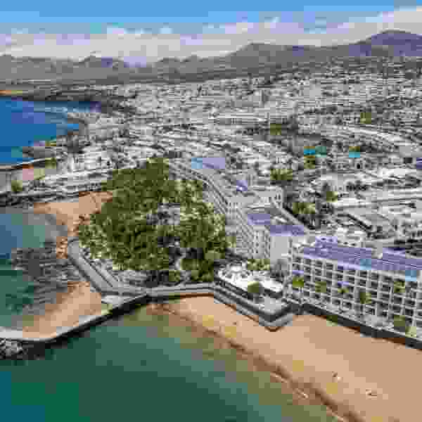 Lanzarote Self-Drive Discovery: 7 Days of Volcanoes, Beaches and Island Wonders