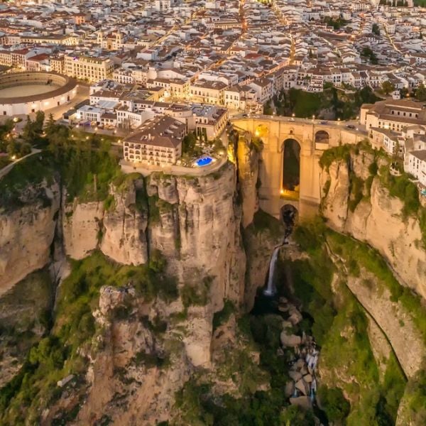 Andalucía Unveiled: A 7-Day Adventure for Culture, Countryside and Coastal beauty