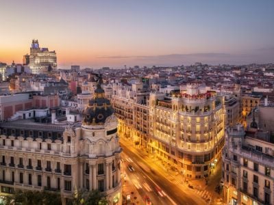 Explore Spain’s Cities and Landscapes in 14 Days with Your Loved Ones
