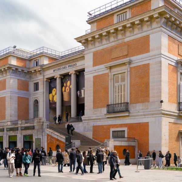 Explore Spain’s Cities and Landscapes in 14 Days with Your Loved Ones