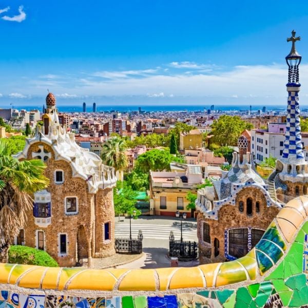 Explore Spain’s Cities and Landscapes in 14 Days with Your Loved Ones