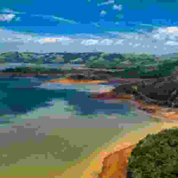 Explore Volcanoes & Cloud Forests in this 8-Day Family Adventure