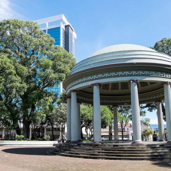 Costa Rica at Leisure: A Tailored 10-Day Senior Adventure full of Wildlife