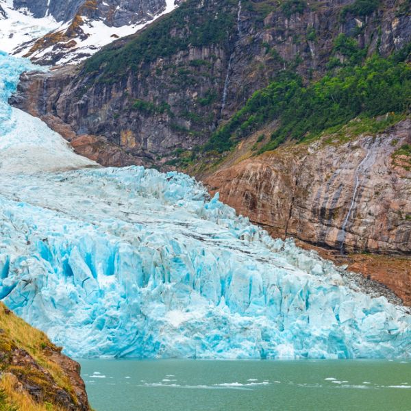 Explore Chile’s Diverse Landscapes on a Tailored 21-Day Family Journey