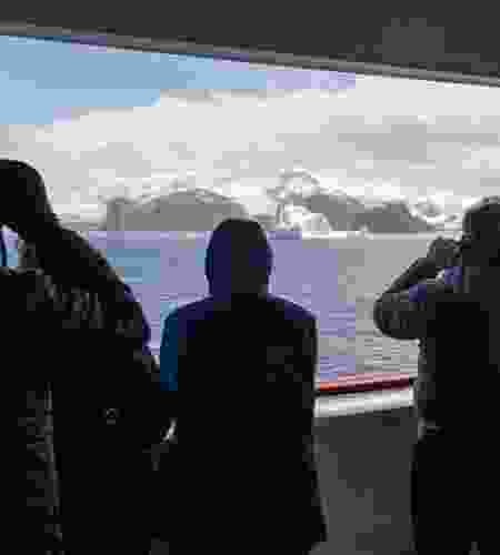 Explore in 11 Days the World’s Last Frontier, Patagonia & Antarctica, in Comfort and Style