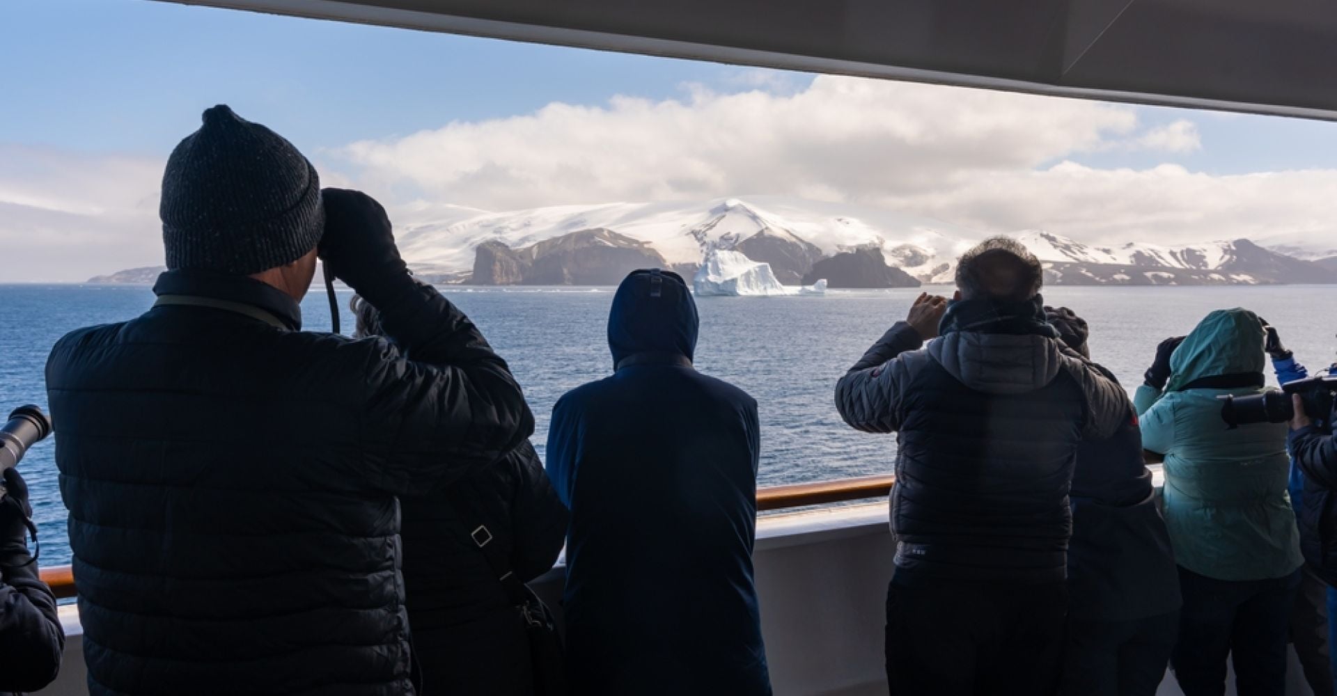 Explore in 11 Days the World’s Last Frontier, Patagonia & Antarctica, in Comfort and Style