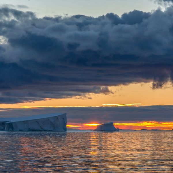 Explore in 11 Days the World’s Last Frontier, Patagonia & Antarctica, in Comfort and Style