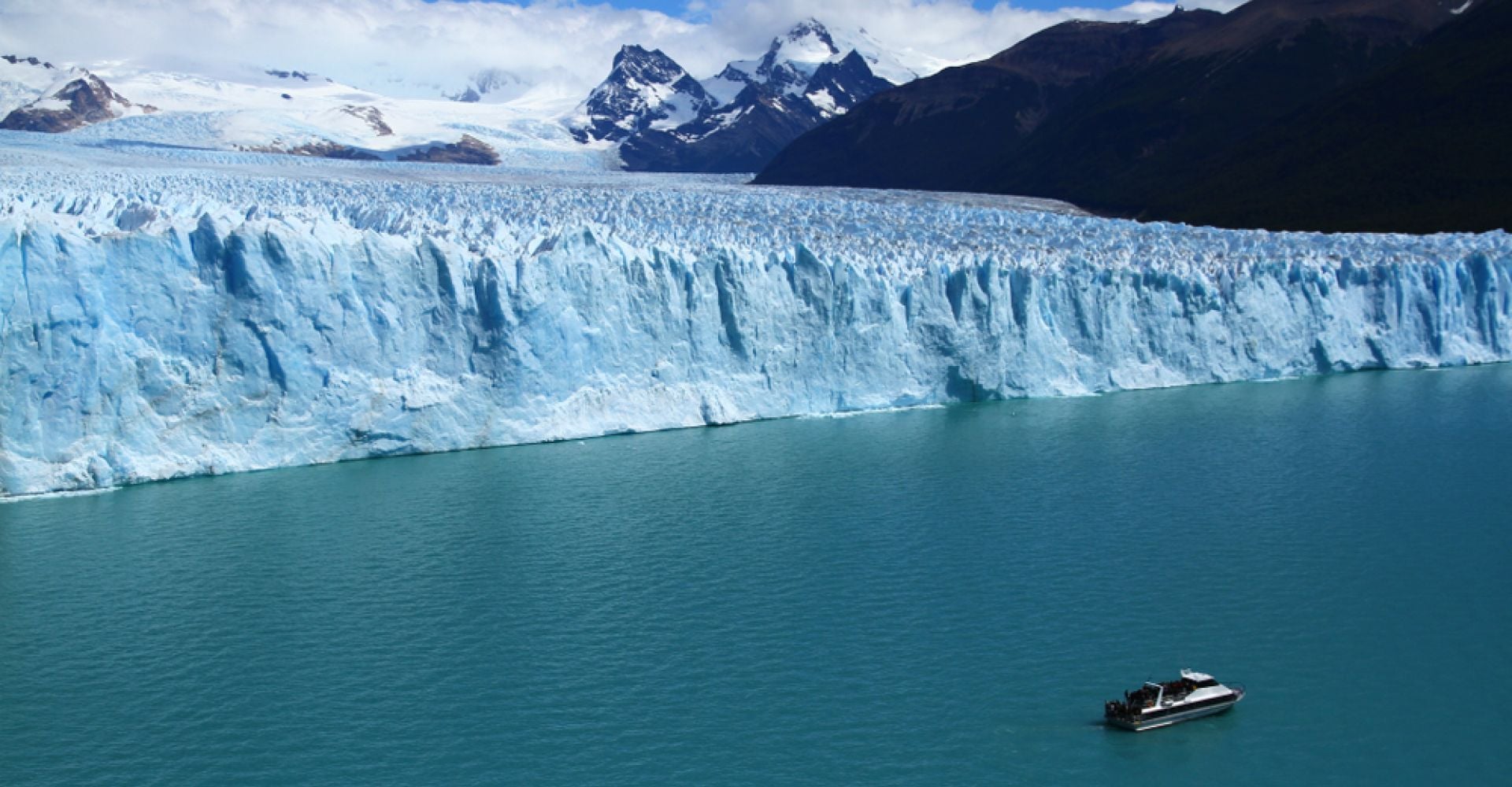Explore Buenos Aires, Patagonia, Santiago & Valparaiso on a Tailored 14-Day Journey
