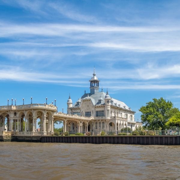 Explore Buenos Aires, Patagonia, Santiago & Valparaiso on a Tailored 14-Day Journey