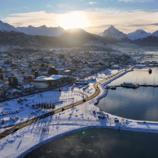 From Buenos Aires to Antarctica: A 19-Day Polar Trip full of Culture