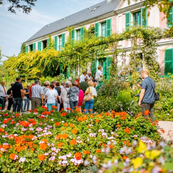 London to Paris in Style: A 9-Day Cultural, Family City Escape