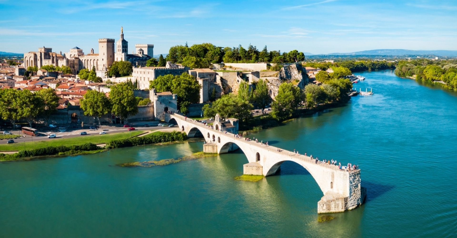 Savor in 12-Days Paris, Bordeaux, Burgundy, Lyon & Provence in Style