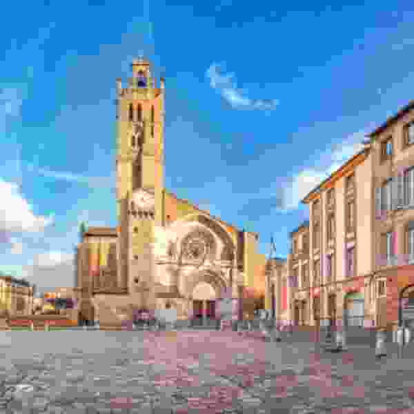 Southwest France by Car in 10 Days: Vineyards, Villages & a lot of Nature