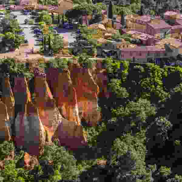 Provence on Foot: An 8-Day Luberon Hiking, Family & Nature Escape