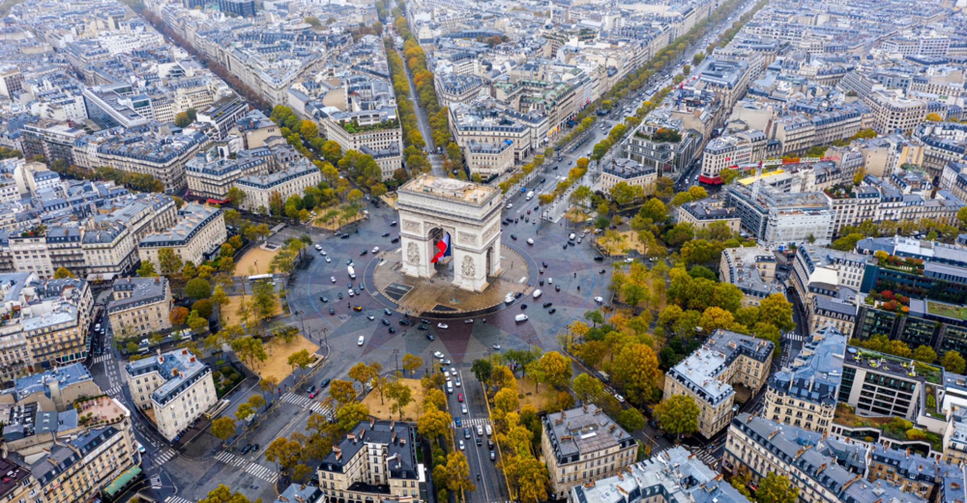 France for Families in 14 Days: Castles, Coasts & a Trip through the Loire, Brittany, Normandy & Paris