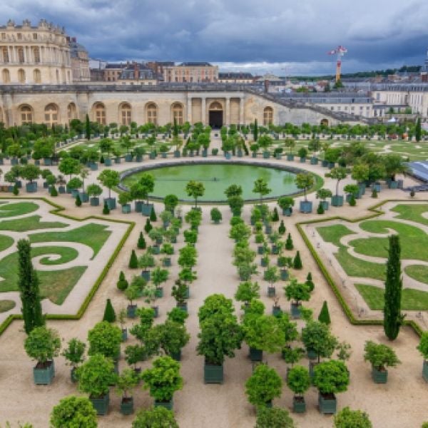 France by Train: Explore History, Culture & Romance on A 9-Day Journey