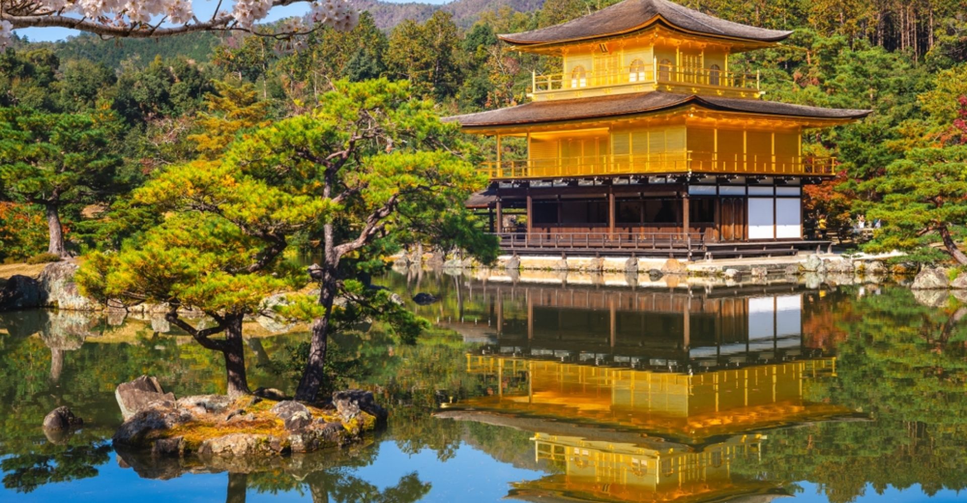 Japan Family Icons: A 13-Day Adventure through Tokyo, Hakone, Kyoto, Hiroshima & Osaka