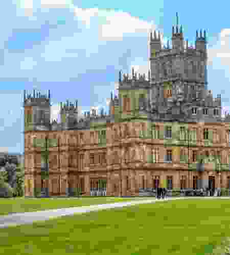 An English 10-Day Journey Through the World of Downton Abbey