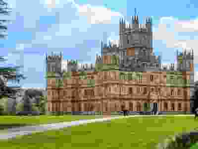 An English 10-Day Journey Through the World of Downton Abbey