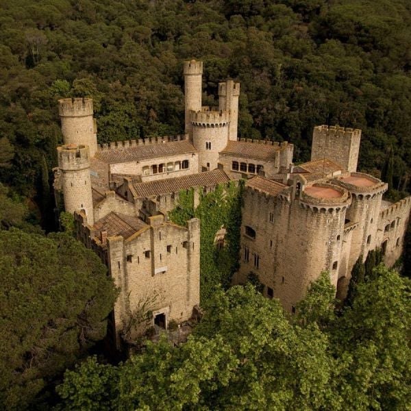 Spain Through the Seven Kingdoms in 12 Days: A Game of Thrones-Inspired Journey