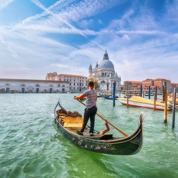 9-Day Milan, Venice and Florence Highlights Tour for Couples and Families