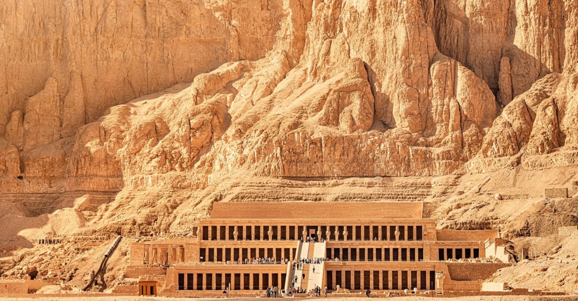 8-Day Tailored Egypt Highlights: Cairo, Alexandria, Luxor & Aswan in Depth