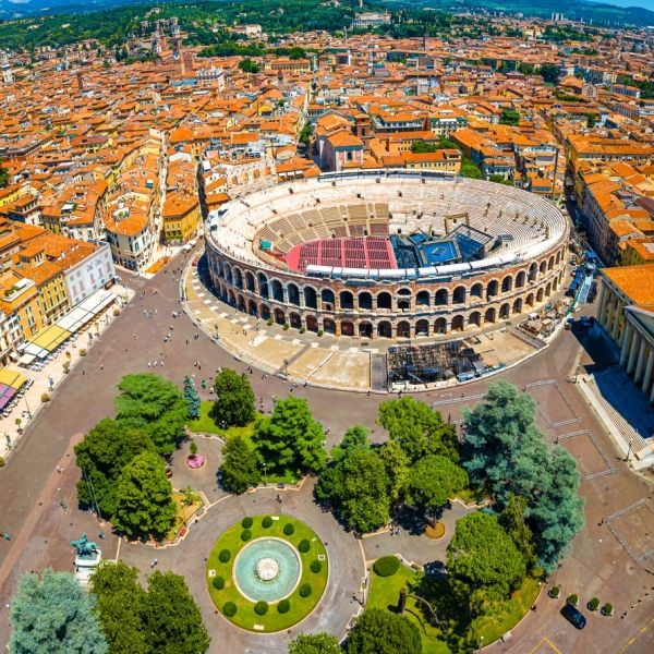 Venetian Dreams & Lake Garda Romance: A Honeymoon Through Italy’s Heart