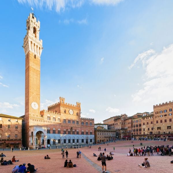 Tuscany’s Timeless Romance: A Honeymoon Through Florence and the Vineyards