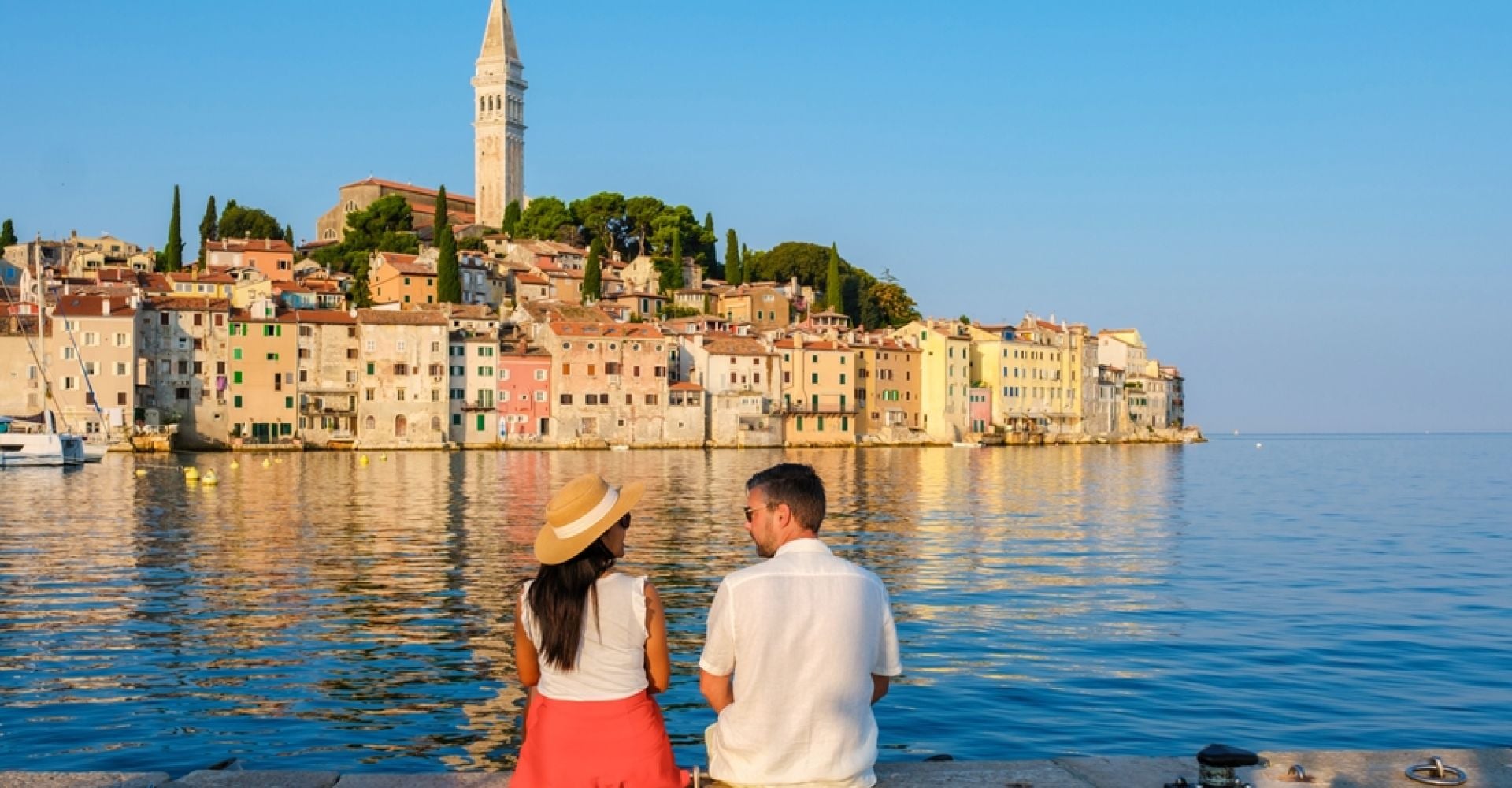 Luxurious Honeymoon in Croatia: Experiencing intimate walks through old towns, boat trip and private dinners