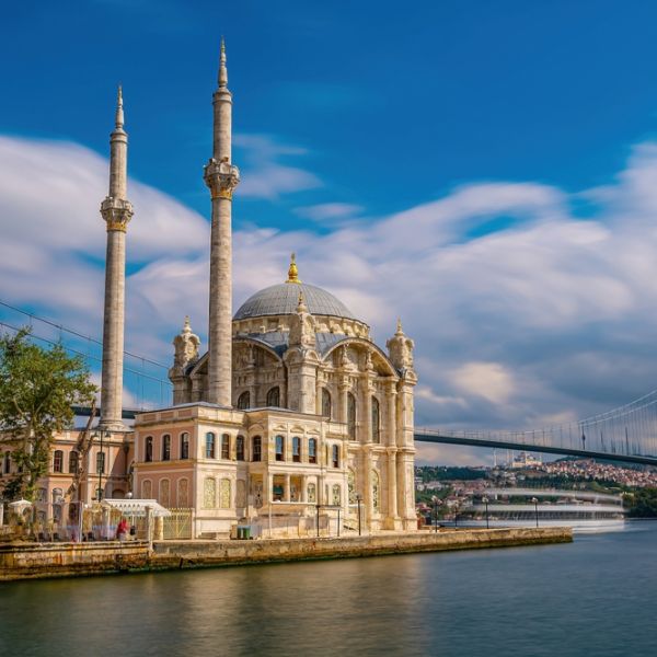 Ottoman Nights & Coastal Mornings: Istanbul to Antalya Honeymoon