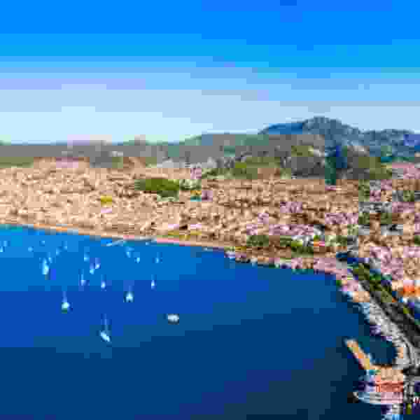 Spice Roads & Seaside Tables: A Culinary Honeymoon in Turkey