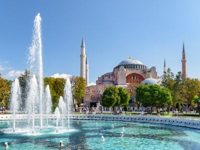Bosphorus Afterglow: A Honeymoon from Istanbul to Cappadocia