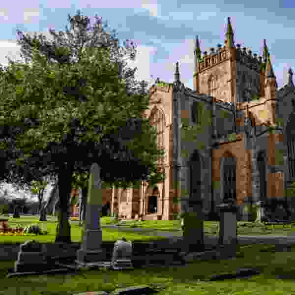 Royal Retreats & Scottish Legends: A Journey Through England and Scotland