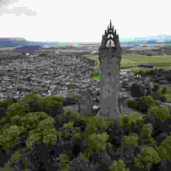 Scottish Gems: A Journey Through History, Golf and Scenic Landscapes