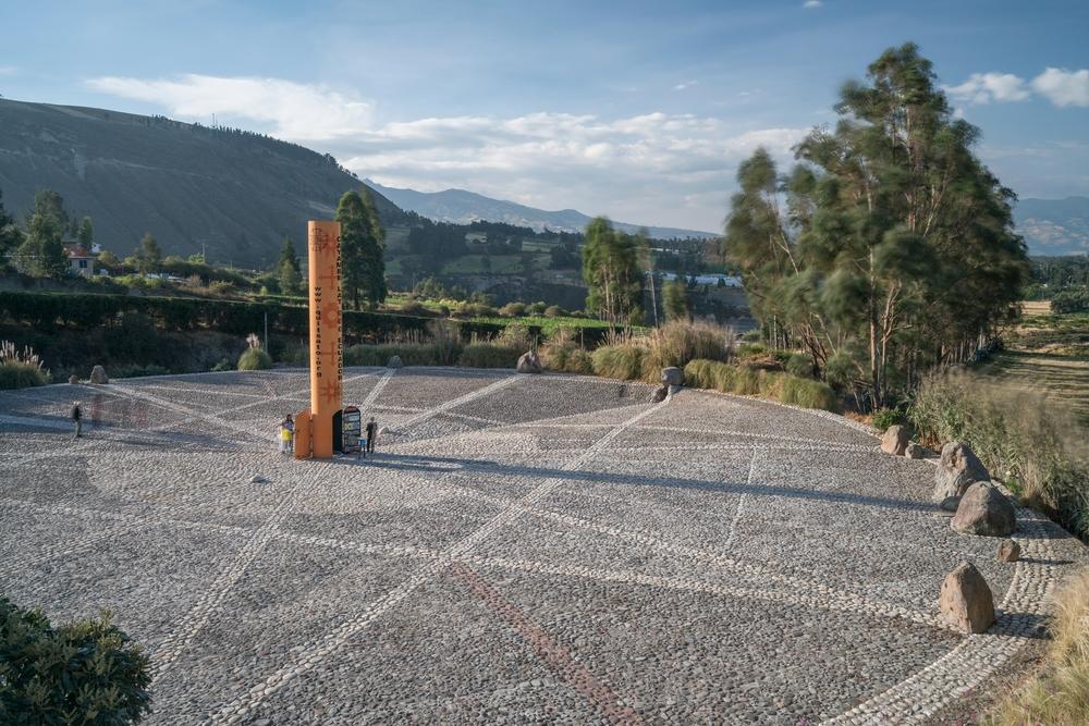 Quitsato Sundial, Ecuador
