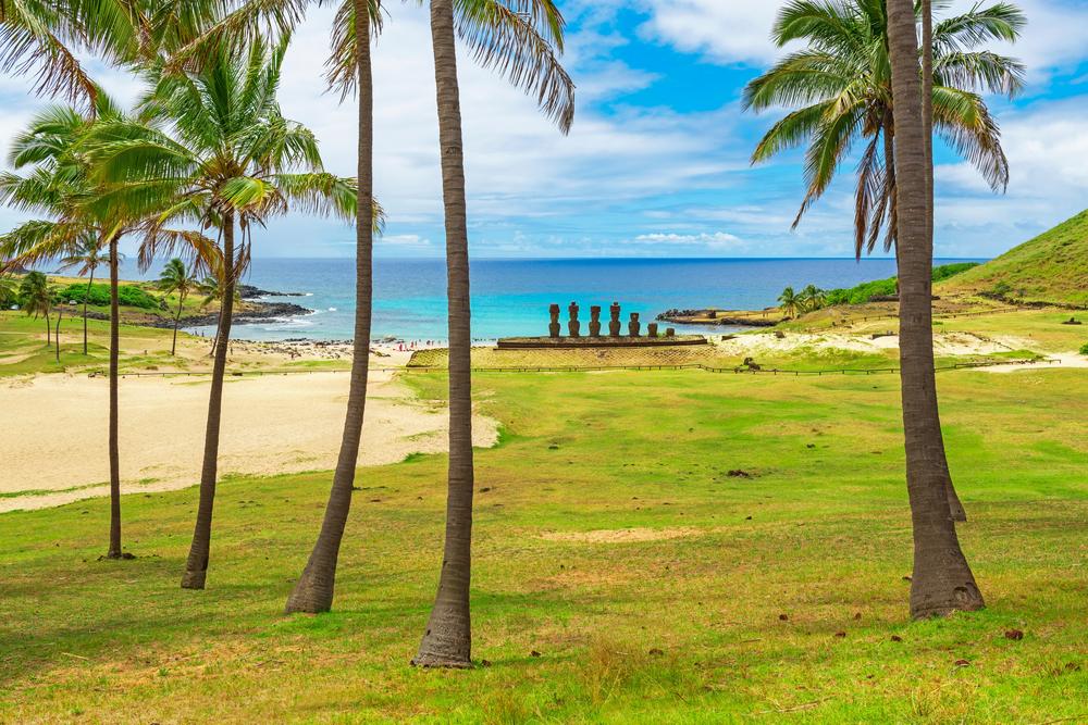 Anakena Beach, Easter island, Chile