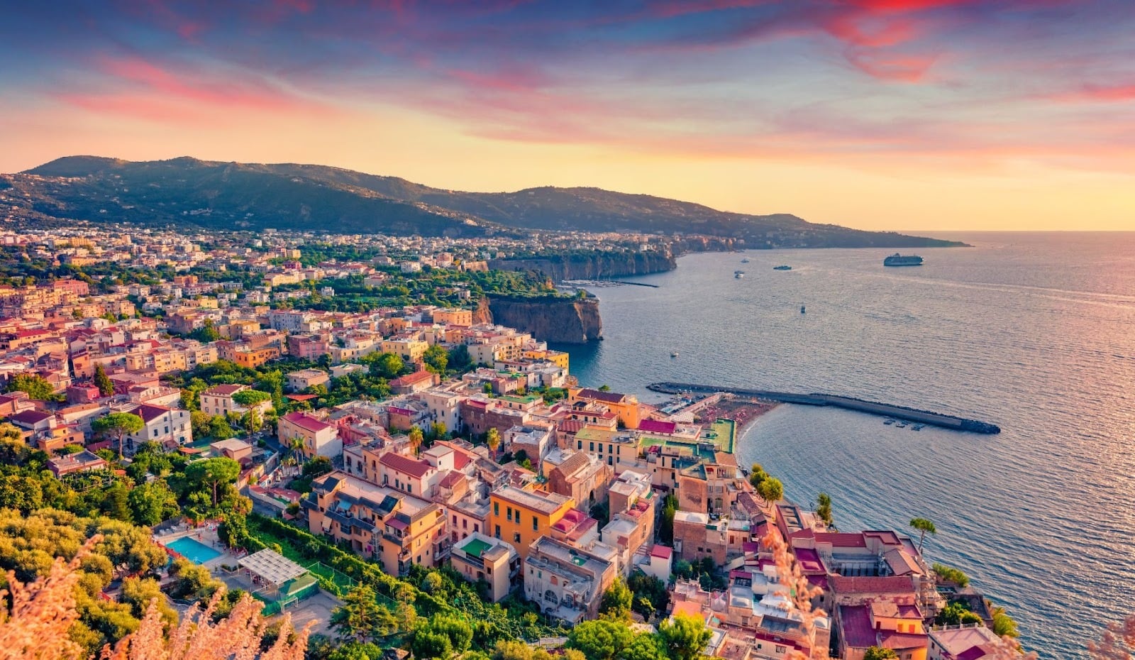 Naples, Italy: Complete Travel Guide